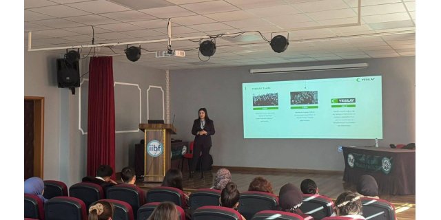 Kars'ta Sosyal Hizmet Öğrencilerine Bağımlılıkla Mücadele Dersi